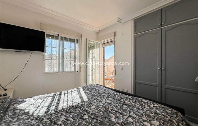 Reventa - Villa - Orihuela Costa - VILLAMARTÍN