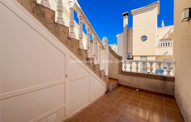 Reventa - Villa - Orihuela Costa - VILLAMARTÍN