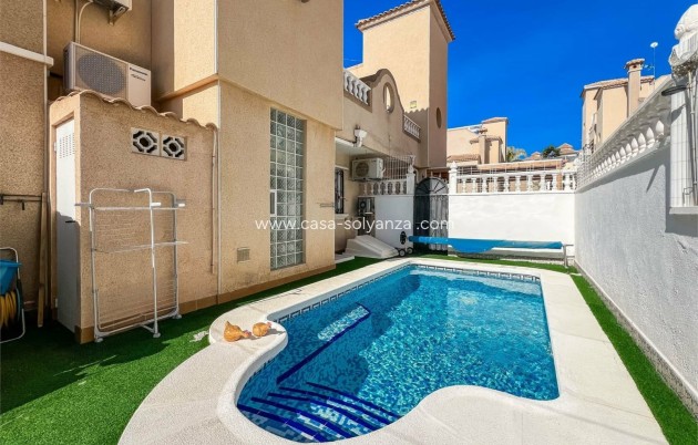Reventa - Villa - Orihuela Costa - VILLAMARTÍN