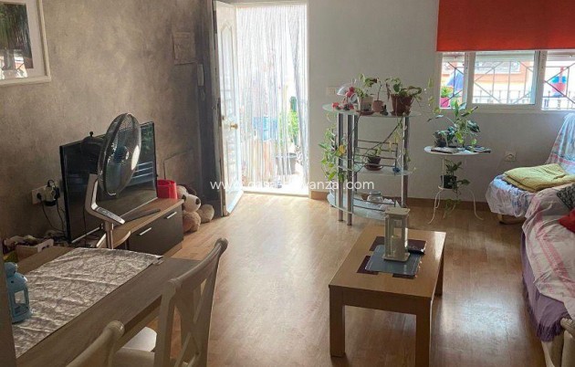 Reventa - Villa - Redován - PUEBLO