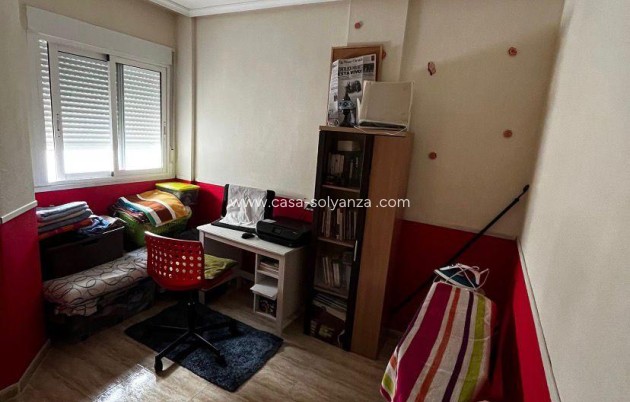 Reventa - Villa - Redován - PUEBLO