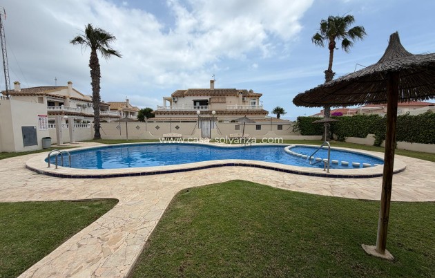 Reventa - Villa - Playa Flamenca - Orihuela Costa