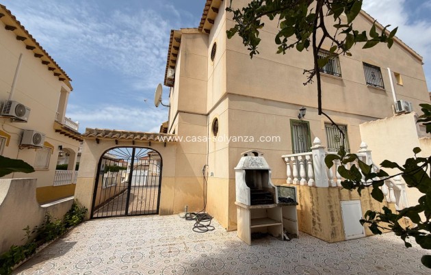 Reventa - Villa - Playa Flamenca - Orihuela Costa