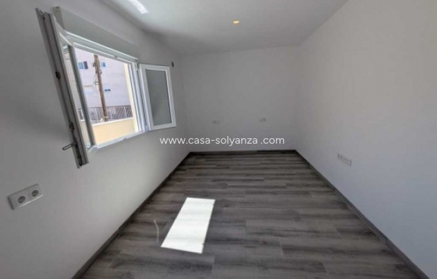 Herverkoop - terraced_house - Torrevieja