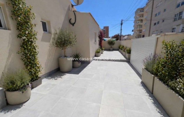 Herverkoop - terraced_house - Torrevieja