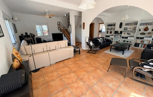 Reventa - Villa - Canadas De San Pedro - Inland
