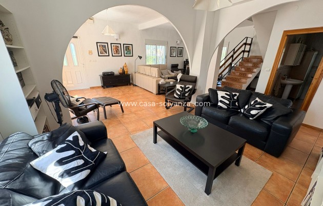 Reventa - Villa - Canadas De San Pedro - Inland