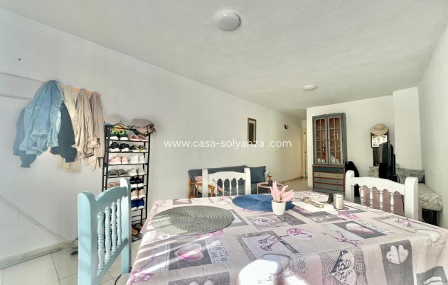 Resale - Apartment / flat - Torrevieja - Playa de los Locos