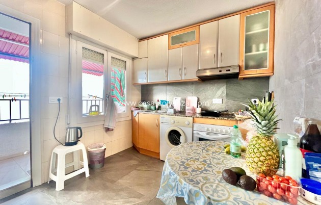 Resale - Apartment / flat - Torrevieja - Playa de los Locos