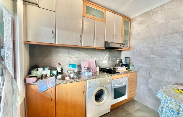 Resale - Apartment / flat - Torrevieja - Playa de los Locos