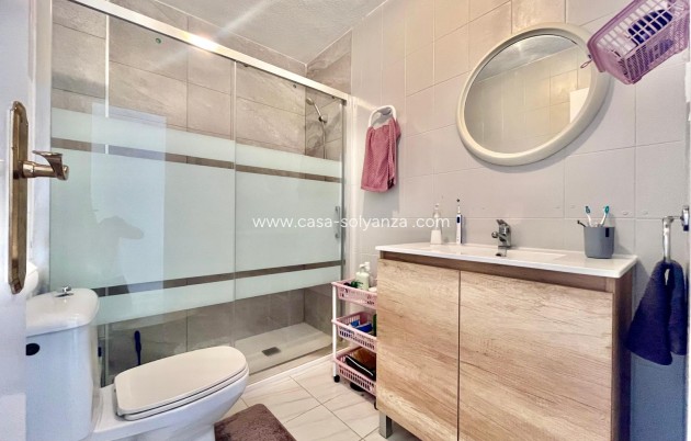 Resale - Apartment / flat - Torrevieja - Playa de los Locos