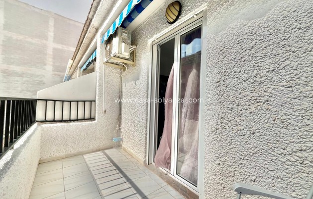 Resale - Apartment / flat - Torrevieja - Playa de los Locos