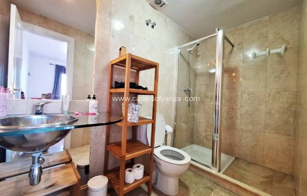 Reventa - Apartamento / piso - Villamartin - Costa Blanca