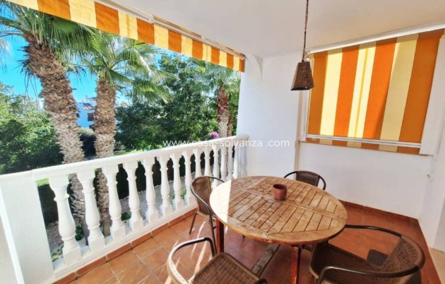 Reventa - Apartamento / piso - Villamartin - Costa Blanca