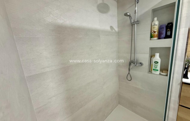 Resale - Apartment / flat - Torrevieja - Center
