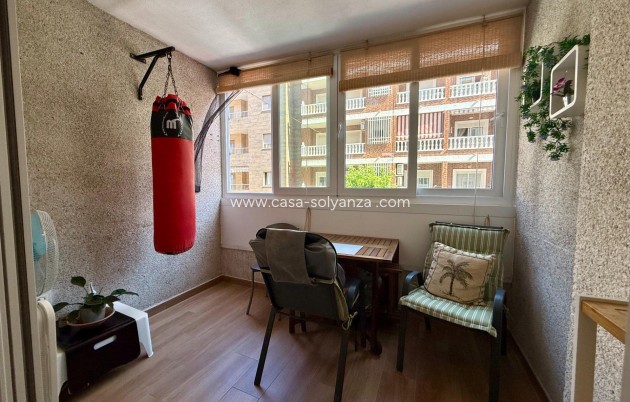 Resale - Apartment / flat - Torrevieja - Center
