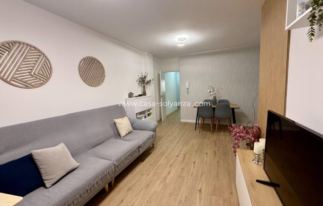 Resale - Apartment / flat - Torrevieja - Center