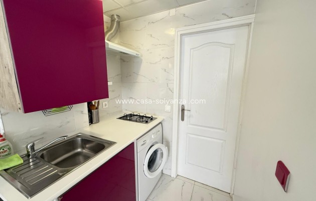 Resale - Apartment / flat - Torrevieja - Playa del Cura