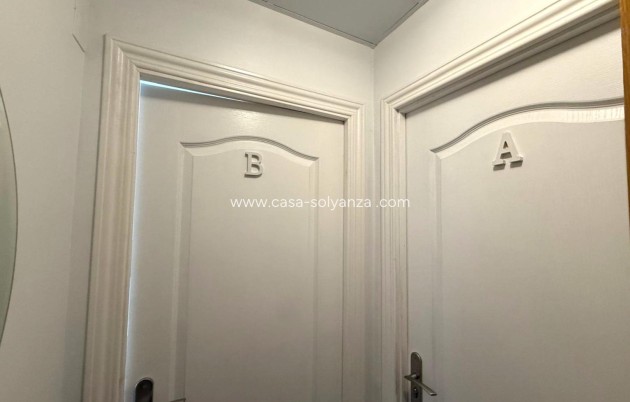 Resale - Apartment / flat - Torrevieja - Playa del Cura