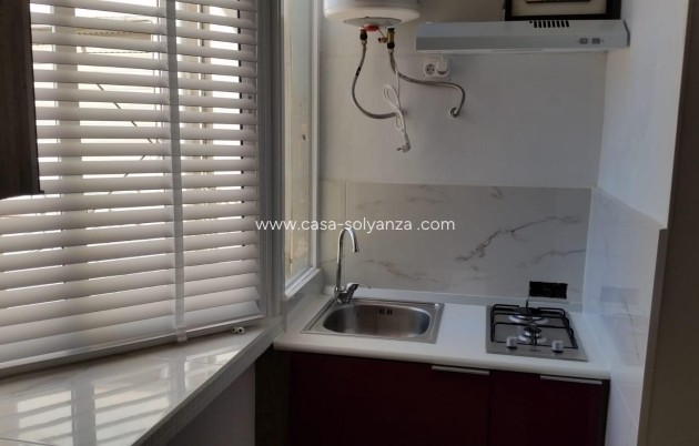 Resale - Apartment / flat - Torrevieja - Playa del Cura