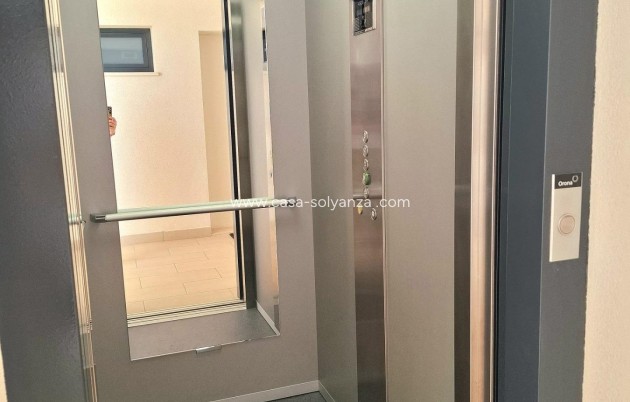 Reventa - Apartamento / piso - Orihuela Costa - Villamartín
