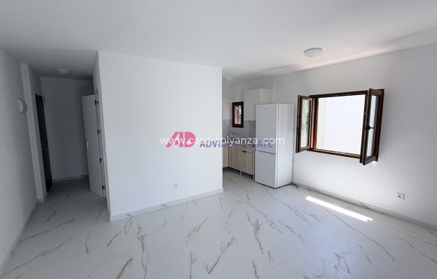 Resale - Apartment / flat - Orihuela Costa - Costa Blanca