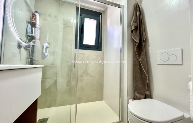 Resale - Apartment / flat - Pilar de la Horadada - Pilar de La Horadada
