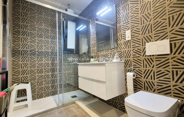Reventa - Apartamento / piso - Playa Flamenca - Costa Blanca