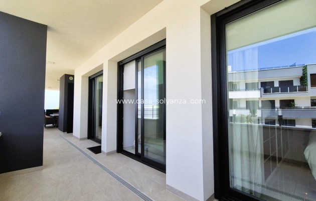 Reventa - Apartamento / piso - Playa Flamenca - Costa Blanca