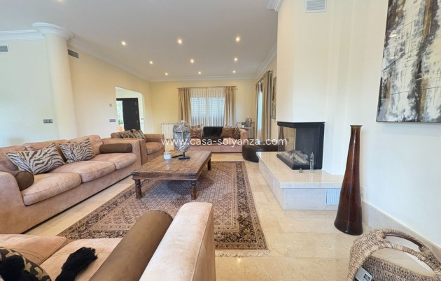Herverkoop - Independent villa - Alcayna