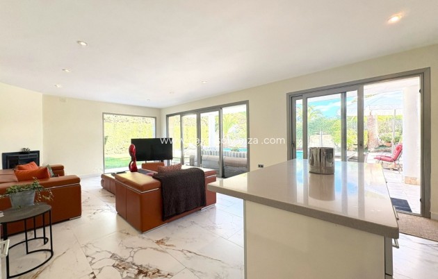 Herverkoop - Independent villa - Alcayna