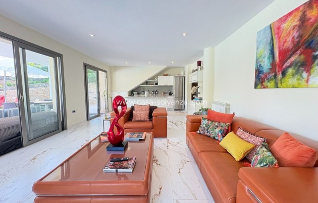 Herverkoop - Independent villa - Alcayna
