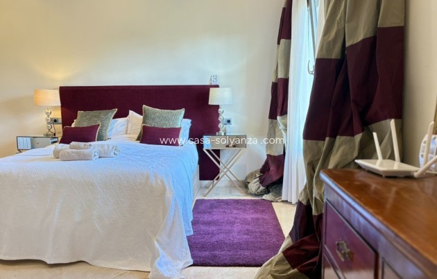 Herverkoop - Independent villa - Alcayna