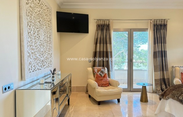 Herverkoop - Independent villa - Alcayna