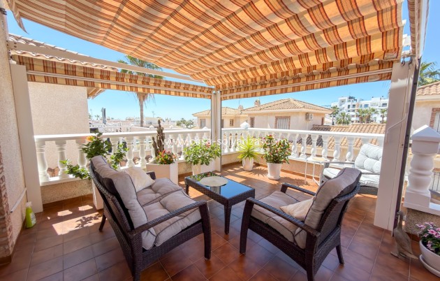 Reventa - Villa - Orihuela Costa - Los Dolses