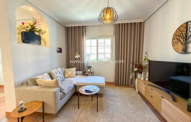 Reventa - Villa - Orihuela Costa - Los Dolses