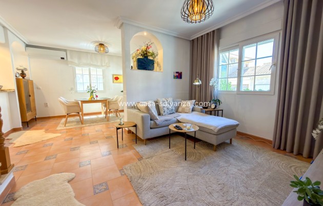 Reventa - Villa - Orihuela Costa - Los Dolses