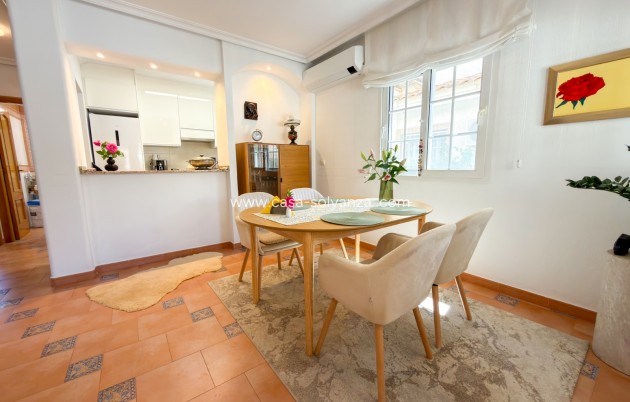 Reventa - Villa - Orihuela Costa - Los Dolses