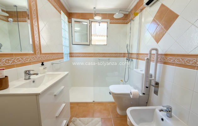 Reventa - Villa - Orihuela Costa - Los Dolses