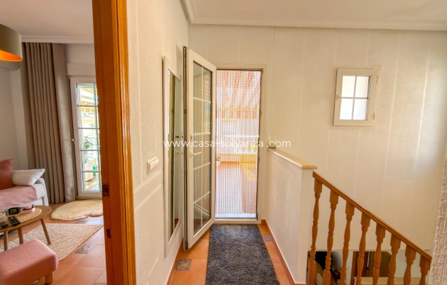 Reventa - Villa - Orihuela Costa - Los Dolses