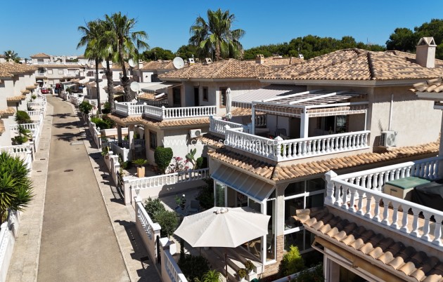 Reventa - Villa - Orihuela Costa - Los Dolses