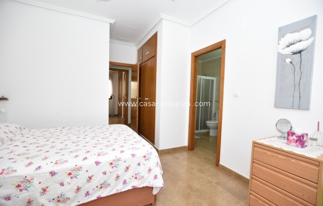 Resale - Apartment / flat - Daya Vieja - Costa Blanca