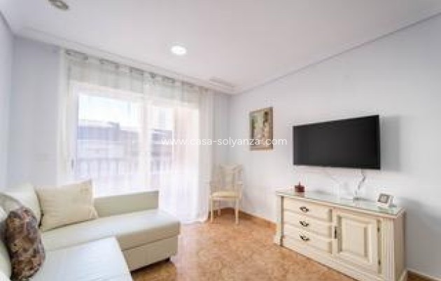 Resale - Apartment / flat - Torrevieja - Playa del Cura