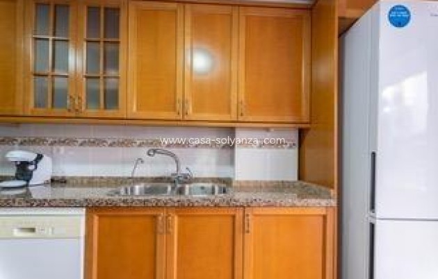 Resale - Apartment / flat - Torrevieja - Playa del Cura