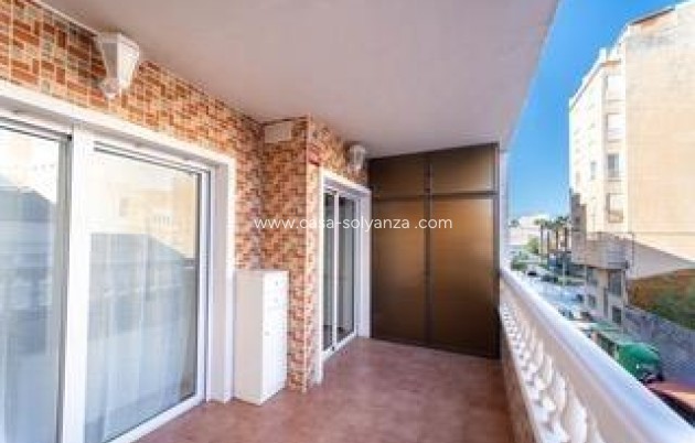 Resale - Apartment / flat - Torrevieja - Playa del Cura