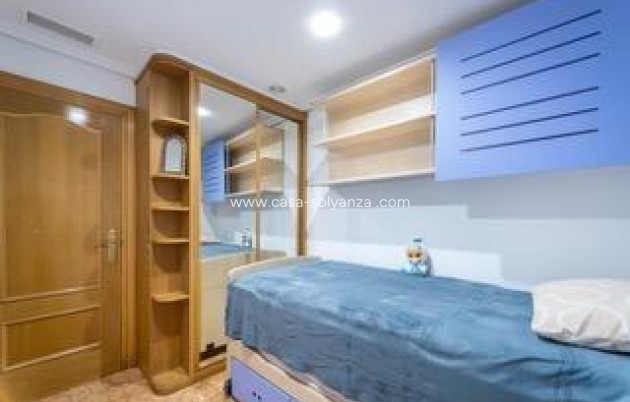 Resale - Apartment / flat - Torrevieja - Playa del Cura