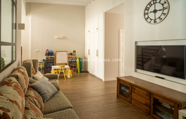 Reventa - Adosado - Pinoso - Avenida Maisonnave 30