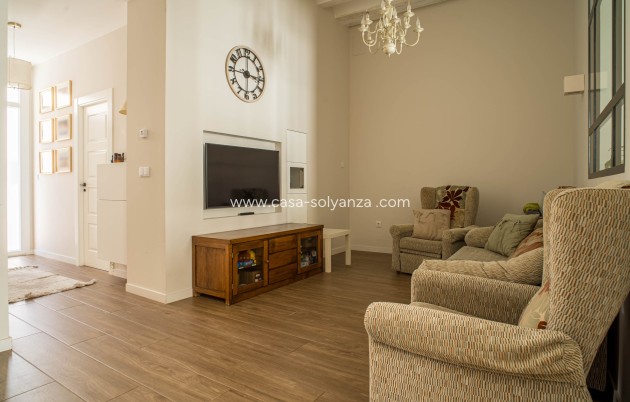 Reventa - Adosado - Pinoso - Avenida Maisonnave 30