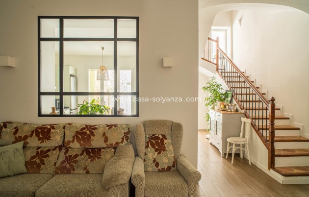 Reventa - Adosado - Pinoso - Avenida Maisonnave 30