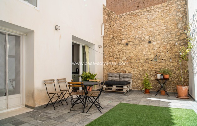 Reventa - Adosado - Pinoso - Avenida Maisonnave 30